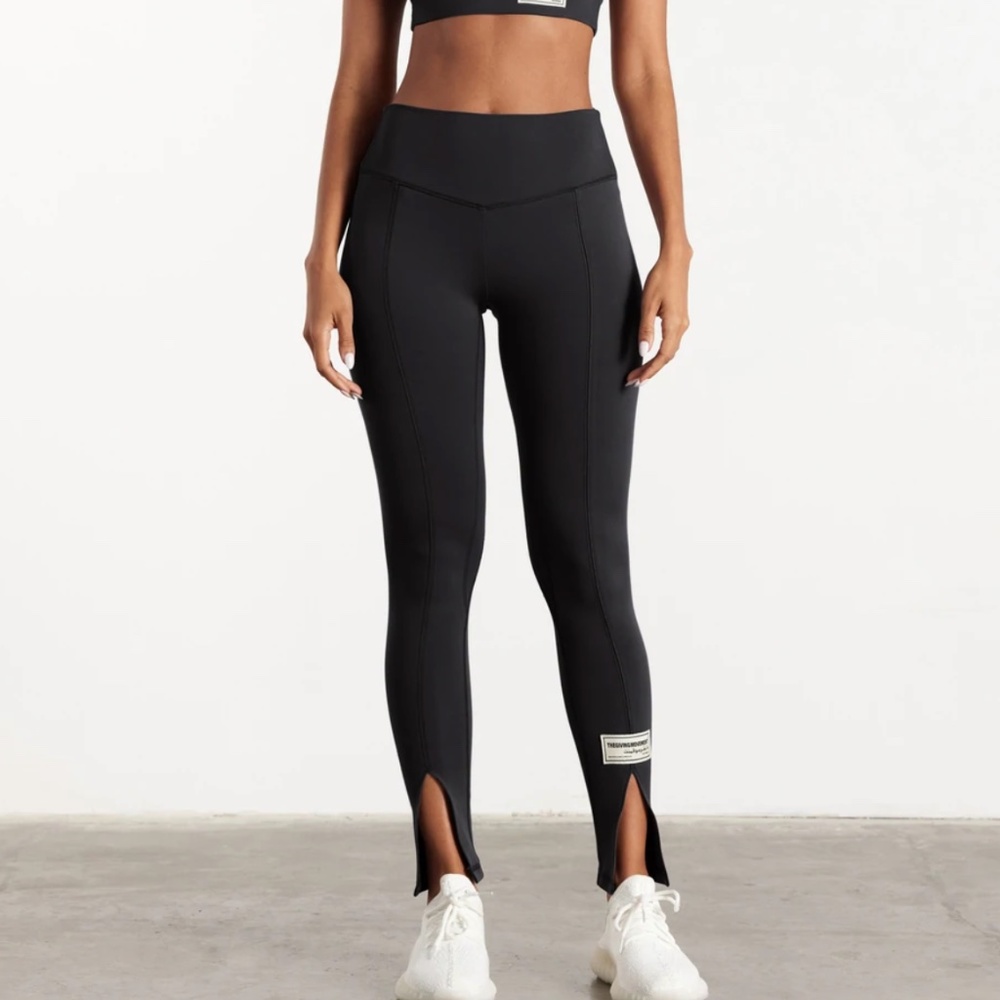 NWOT The Giving Moment Split Seam Leggings - Black